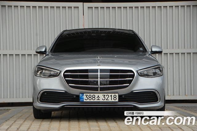 Mercedes-Benz S-Class 2021 — Фото 9/20