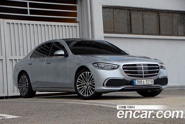 Mercedes-Benz S-Class 2021 — Фото 10/20