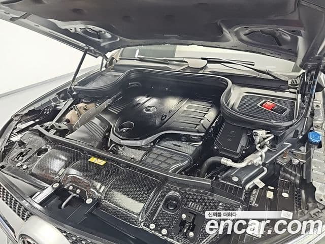 Mercedes-Benz GLE-Class 2020 — Şəkil 4/20