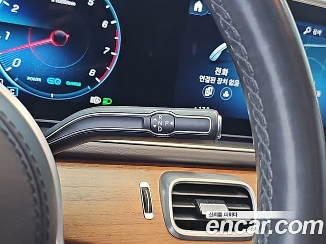 Mercedes-Benz GLE-Class 2020 — Şəkil 6/20