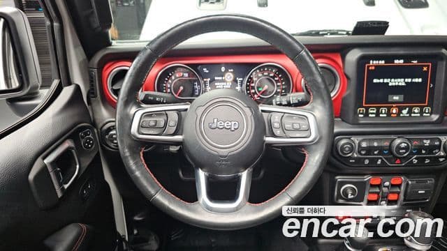 Jeep Wrangler 2019 — Şəkil 13/20