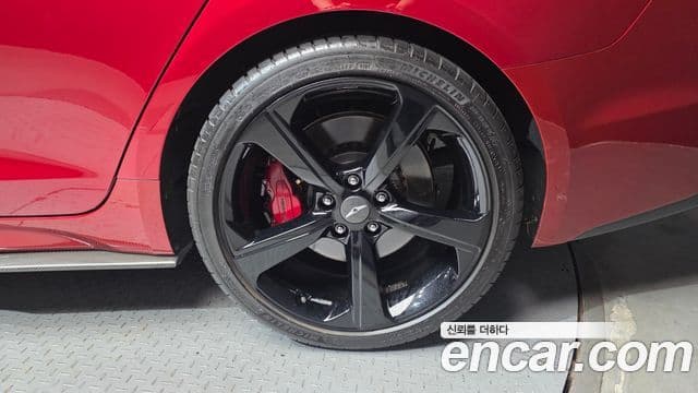 Genesis G70 2019 — Şəkil 24/33