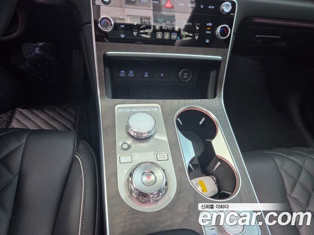 Genesis GV80 2024 — ფოტო 5/17