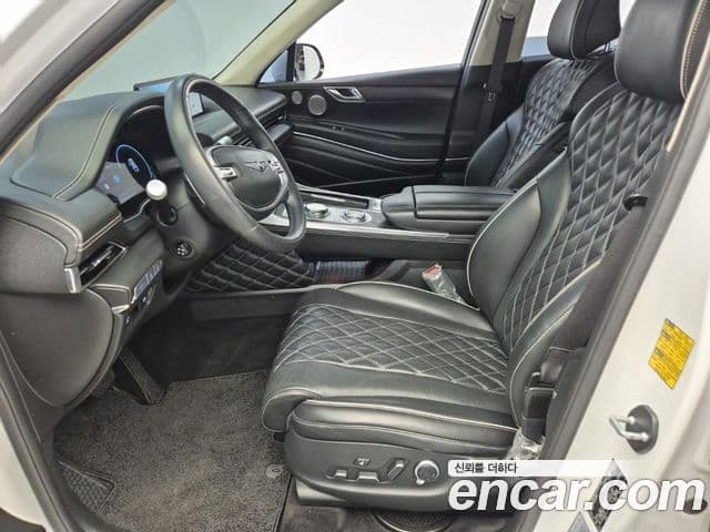 Genesis GV80 2023 — фото 10 из 18