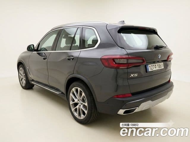 BMW X5 2021 — Şəkil 3/8
