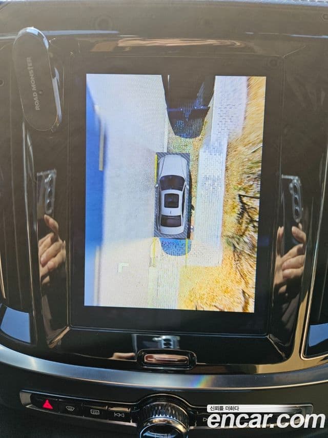 Volvo S60 2023 — ფოტო 9/16