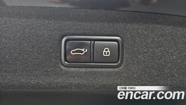 Kia The K9 2018 — Photo 16/33