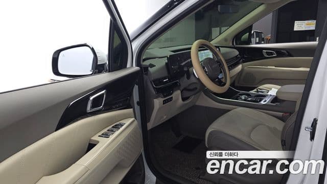 Kia Carnival 2024 — Фото 9/20