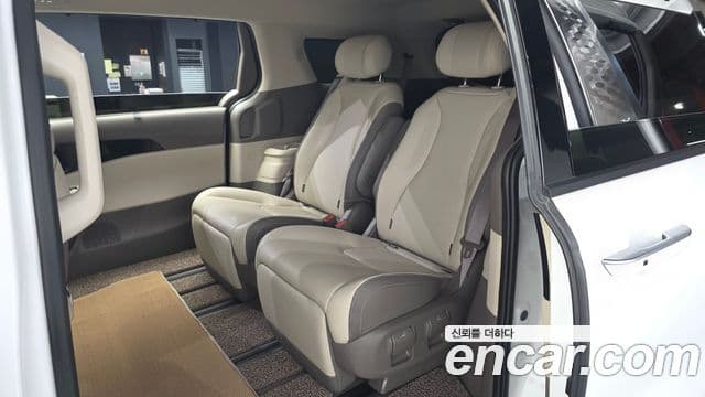 Kia Carnival 2024 — Фото 11/20