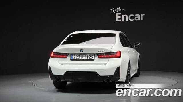 BMW 3 Series 2024 — Photo 19/20