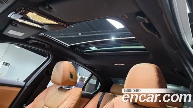 BMW 3 Series 2024 — Photo 5/20