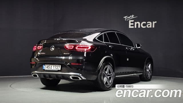 Mercedes-Benz GLC-Class 2021 — ფოტო 2/20