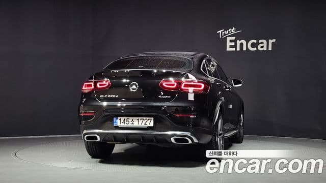 Mercedes-Benz GLC-Class 2021 — ფოტო 4/20
