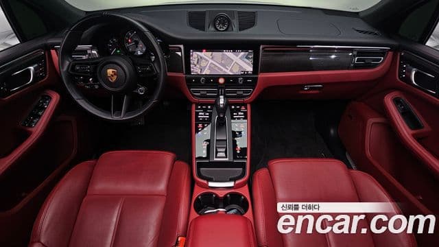 Porsche Macan 2022 — Şəkil 7/20