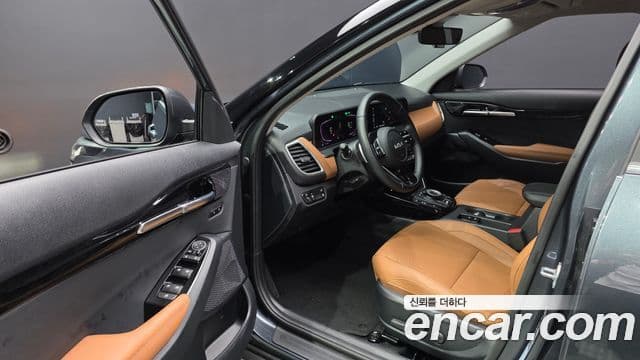 Kia Seltos 2025 — Şəkil 10/20