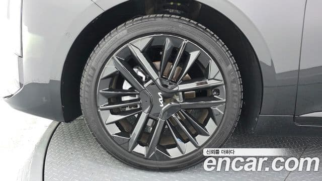 Kia K8 2025 — Photo 16/20