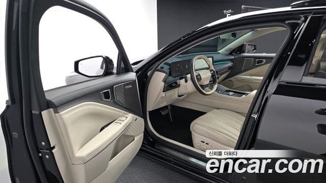 Kia K8 2025 — Photo 10/20