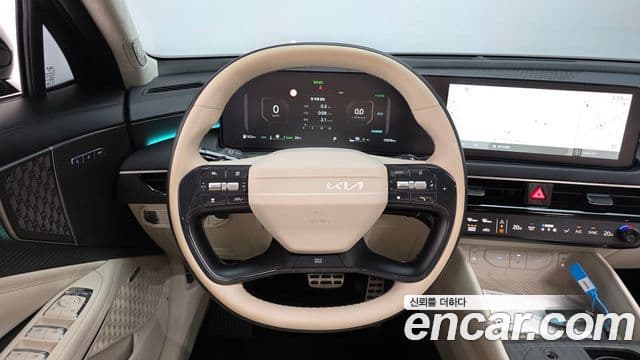 Kia K8 2025 — Photo 11/20