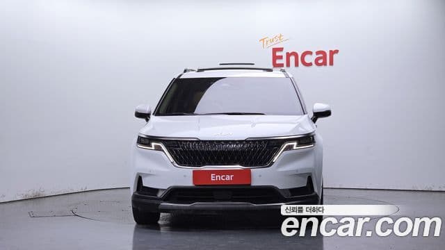 Kia Carnival 2023 — Фото 3/20