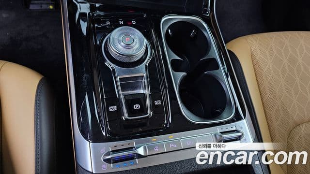 Kia Carnival 2023 — Фото 9/20