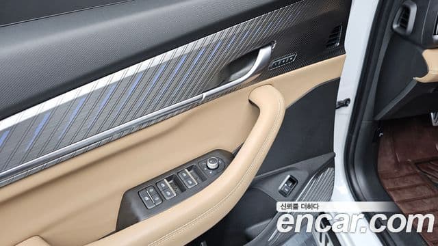 Renault Samsung Grand Koleos 2025 — Фото 19/20