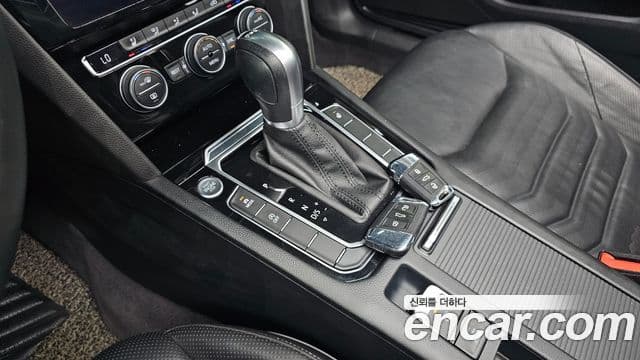 Volkswagen Arteon 2019 — ფოტო 9/20