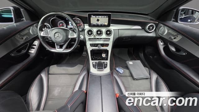 Mercedes-Benz C-Class 2018 — ფოტო 7/20