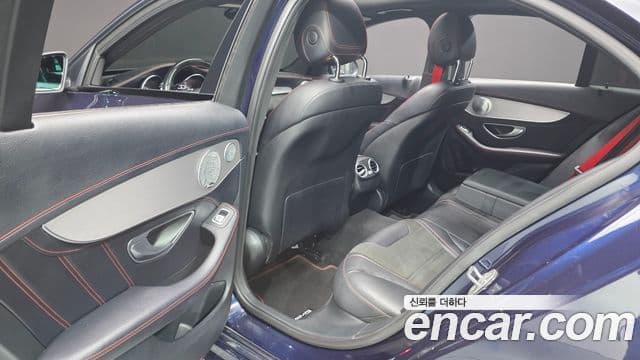 Mercedes-Benz C-Class 2018 — ფოტო 12/20
