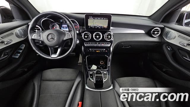 Mercedes-Benz GLC-Class 2019 — Şəkil 7/20