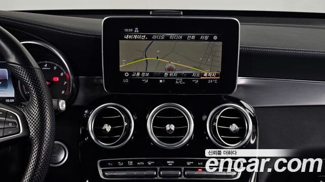 Mercedes-Benz GLC-Class 2019 — Şəkil 14/20