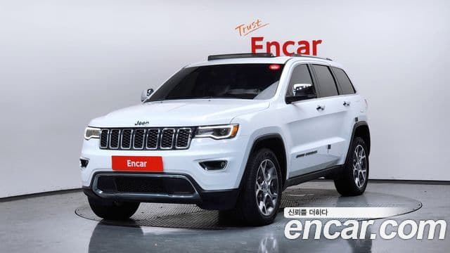 Jeep Grand Cherokee 2021 — Фото 10/20