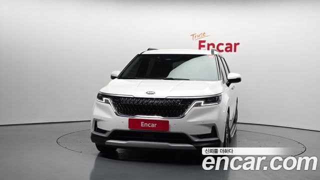 Kia Carnival 2021 — Фото 3/20