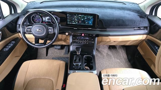 Kia Carnival 2021 — Фото 7/20