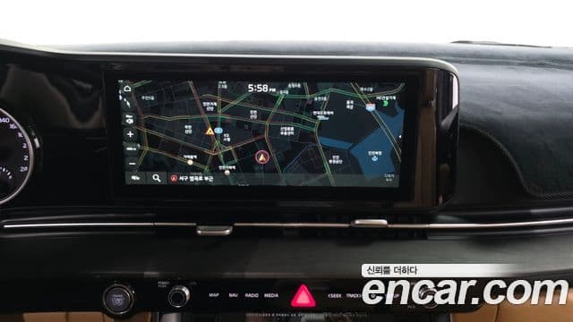 Kia Carnival 2021 — Фото 14/20