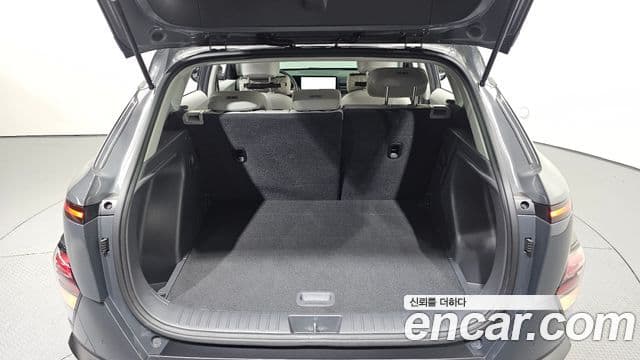 Hyundai Kona 2024 — фото 17 из 20