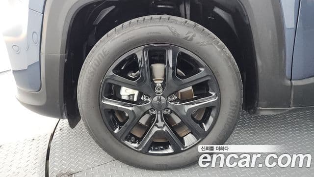 Jeep Renegade 2022 — ფოტო 5/20