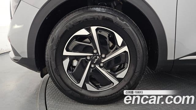 Kia Sportage 2023 — Şəkil 5/20