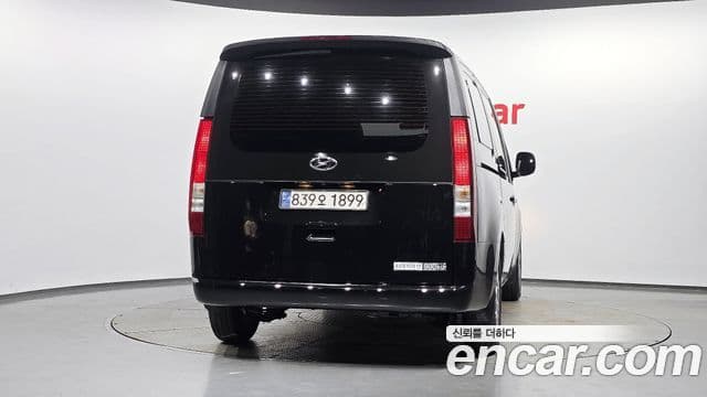 Hyundai Staria 2023 — Şəkil 4/20