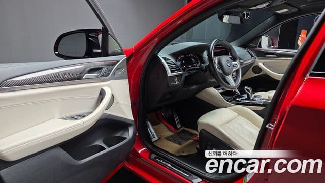 BMW X4 2021 — Фото 10/20