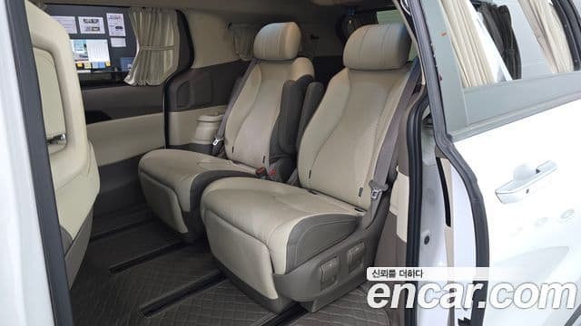 Kia Carnival 2021 — Şəkil 11/20