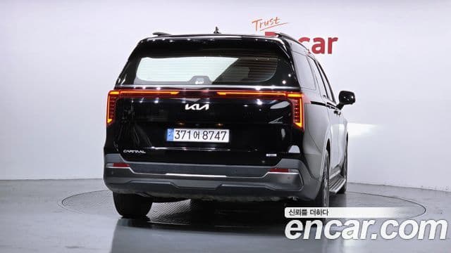 Kia Carnival 2024 — Şəkil 4/20