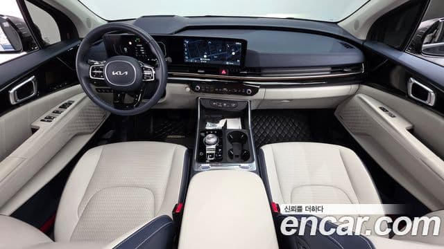 Kia Carnival 2024 — Şəkil 7/20
