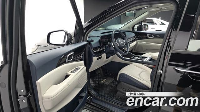 Kia Carnival 2024 — Şəkil 10/20