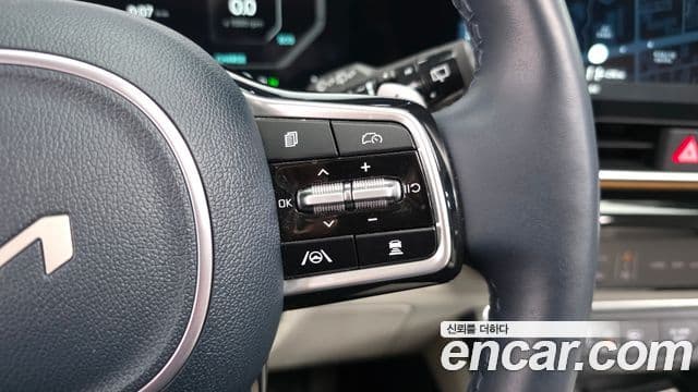 Kia Carnival 2024 — Şəkil 18/20