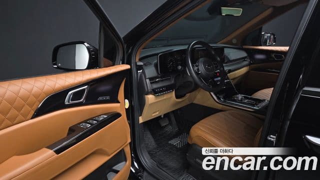 Kia Carnival 2021 — ფოტო 9/20