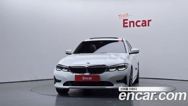 BMW 3 Series 2019 — Şəkil 3/20