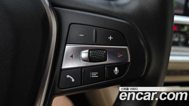 BMW 3 Series 2019 — Şəkil 19/20