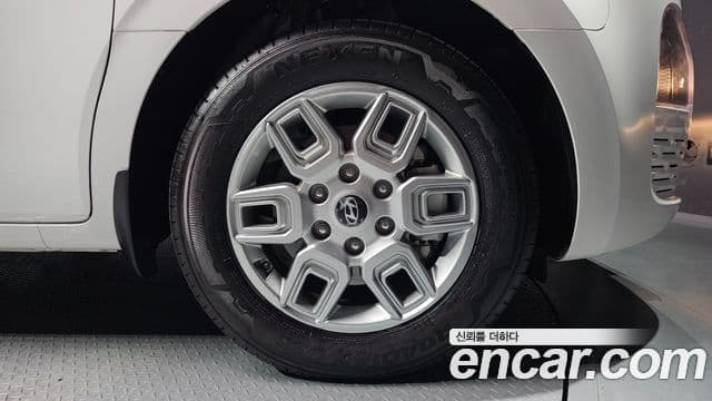 Hyundai Staria 2025 — Şəkil 5/20