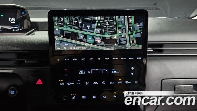 Hyundai Staria 2025 — Şəkil 14/20