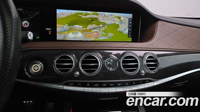 Mercedes-Benz S-Class 2018 — ფოტო 14/20
